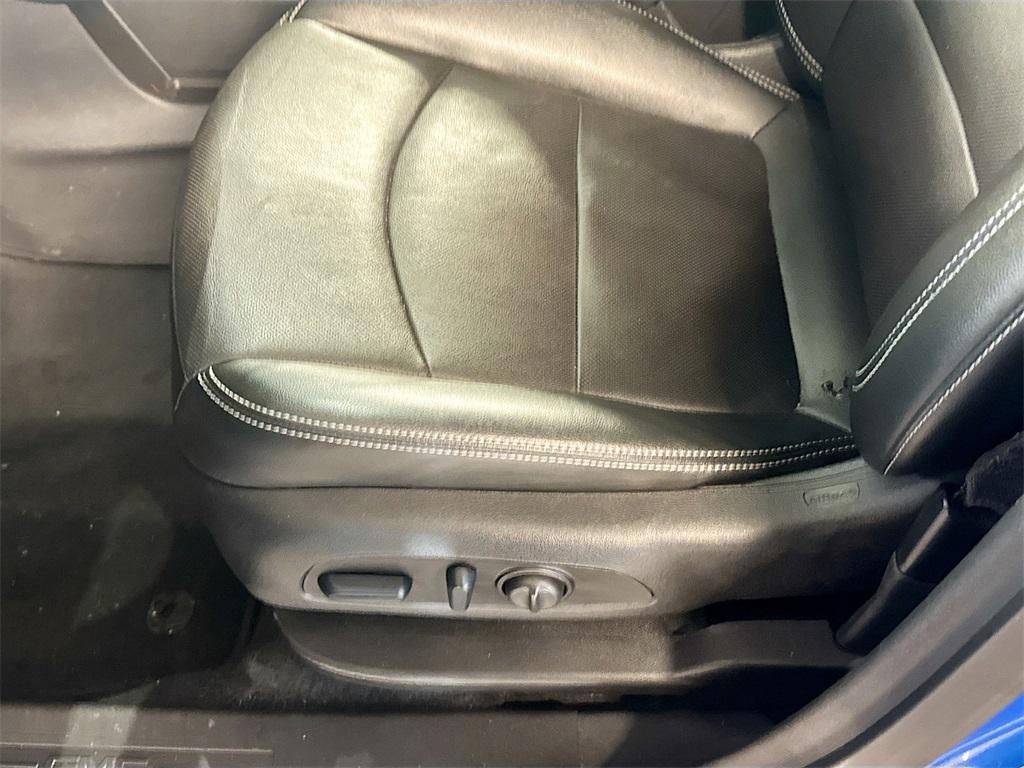 used 2024 GMC Terrain car, priced at $22,644