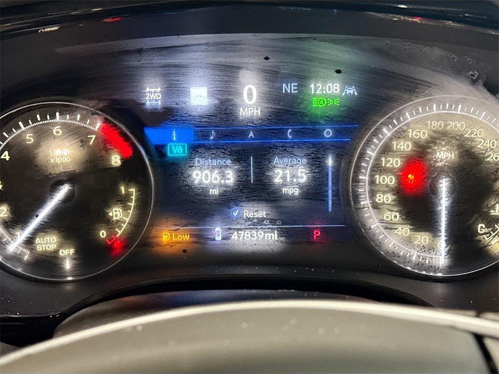 used 2022 Cadillac XT5 car, priced at $29,800