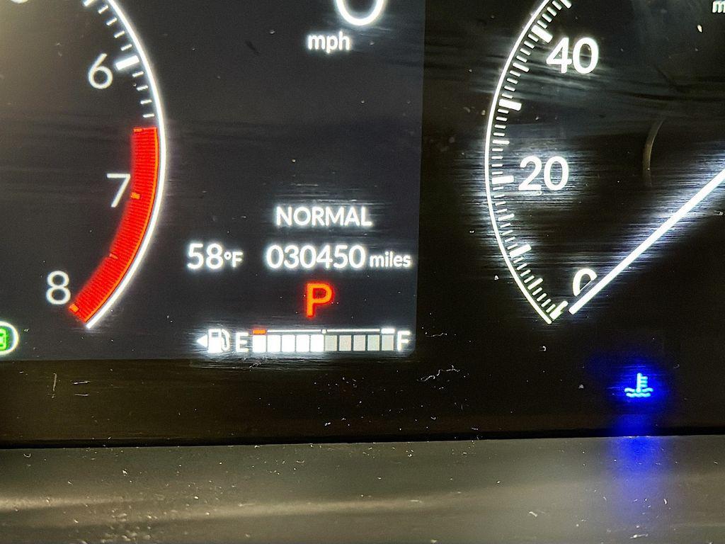 used 2024 Honda Pilot car, priced at $40,999