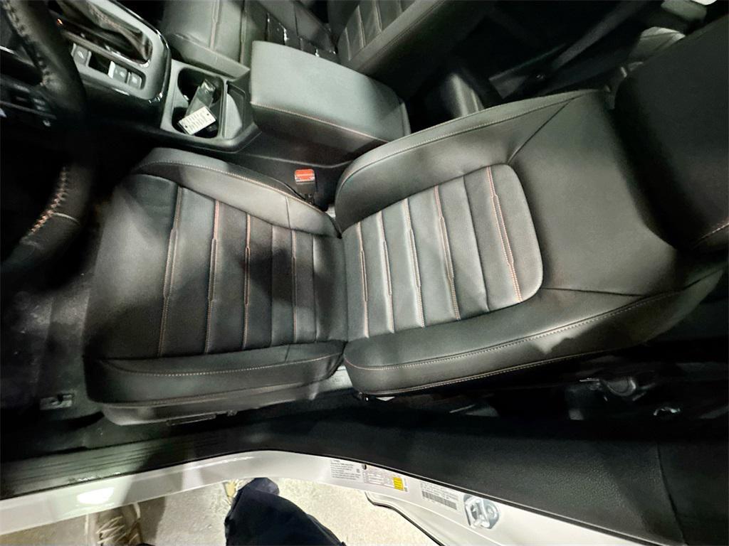 new 2026 Honda CR-V Hybrid car, priced at $39,115