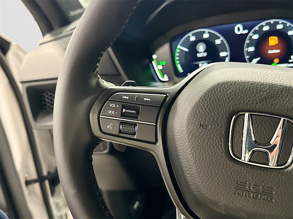 new 2026 Honda CR-V Hybrid car, priced at $39,115