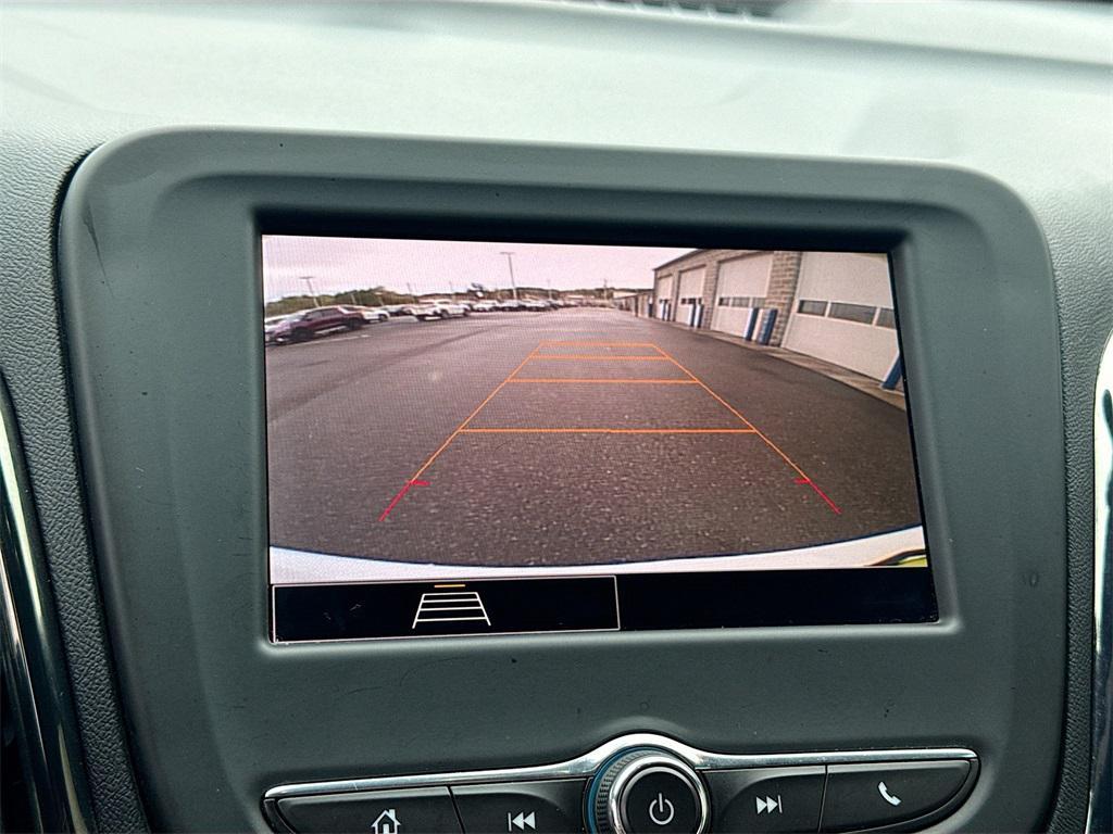 used 2023 Chevrolet Equinox car, priced at $20,999