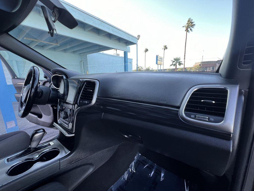 used 2020 Jeep Grand Cherokee car, priced at $14,995