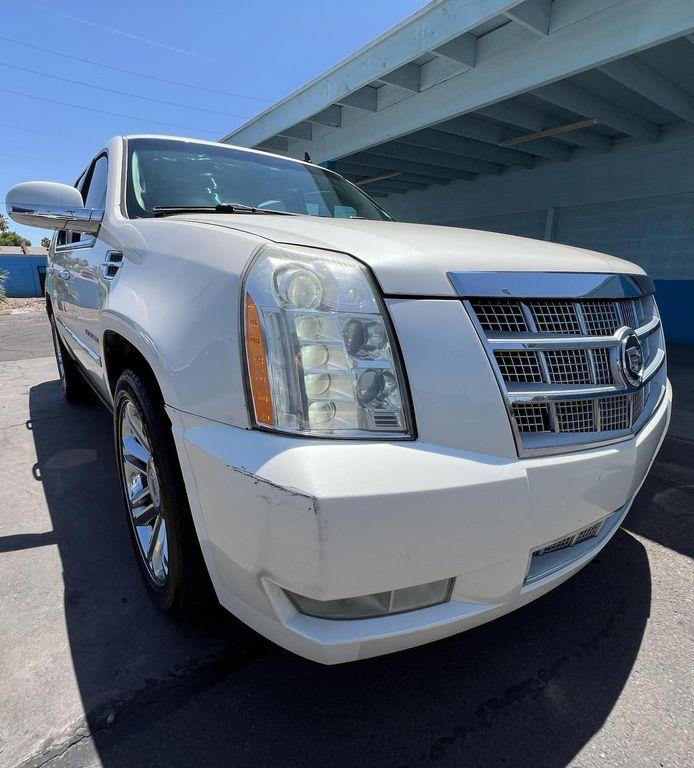 used 2012 Cadillac Escalade car, priced at $12,995