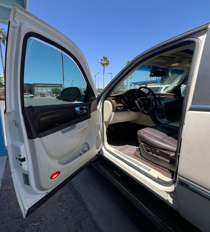 used 2012 Cadillac Escalade car, priced at $12,995