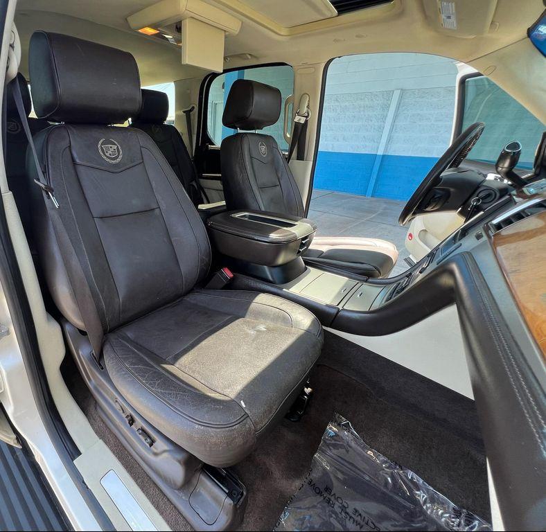 used 2012 Cadillac Escalade car, priced at $12,995