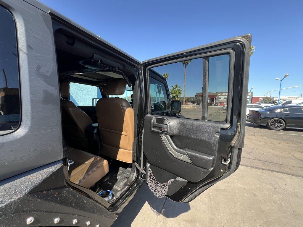 used 2013 Jeep Wrangler Unlimited car, priced at $14,995