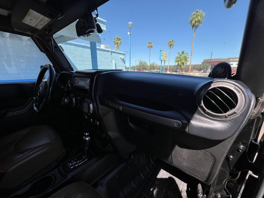 used 2013 Jeep Wrangler Unlimited car, priced at $14,995