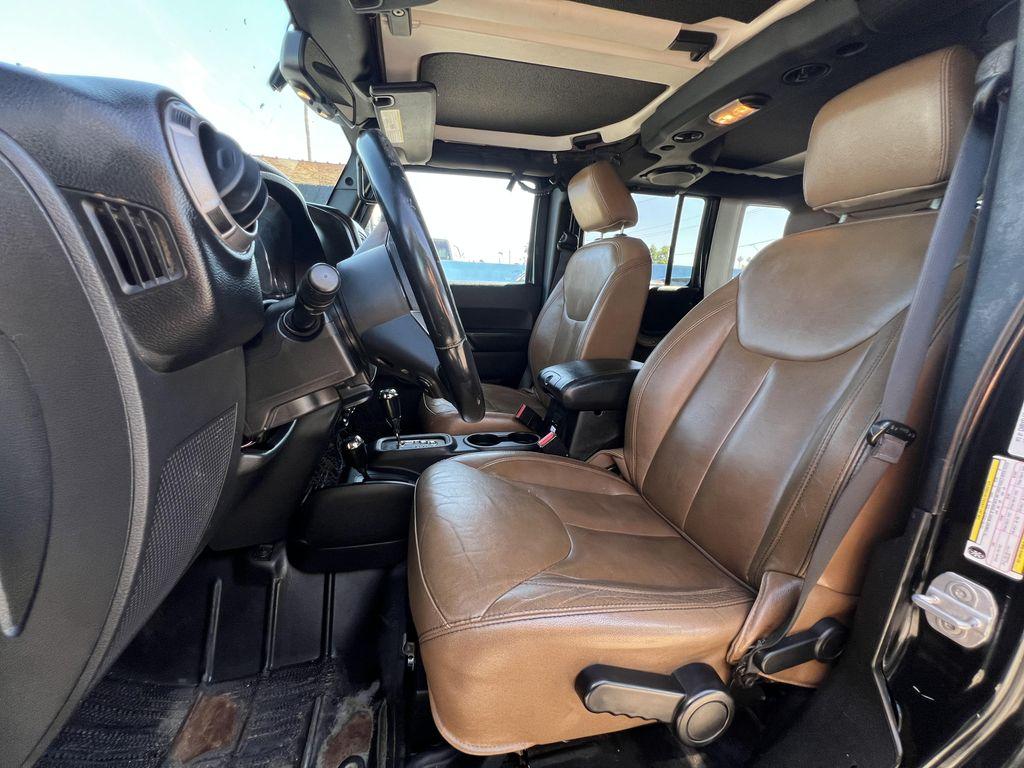 used 2013 Jeep Wrangler Unlimited car, priced at $14,995