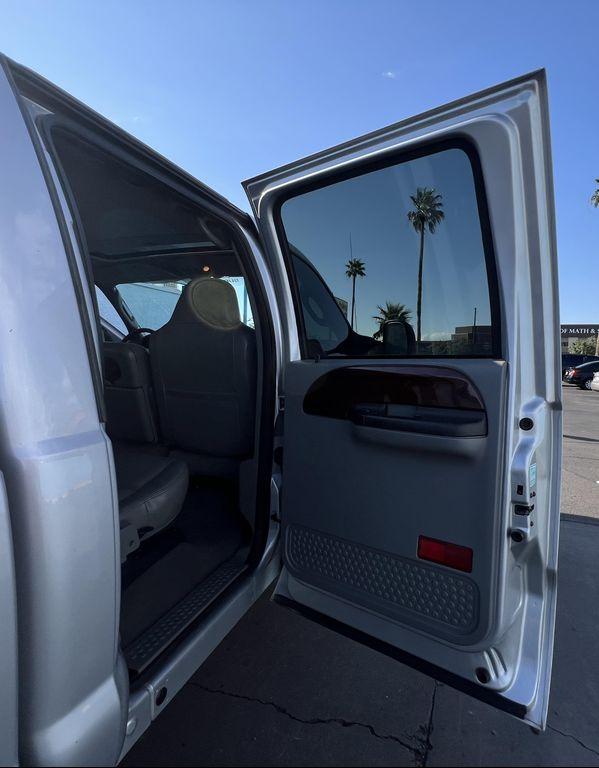 used 2005 Ford F-250 car, priced at $15,995