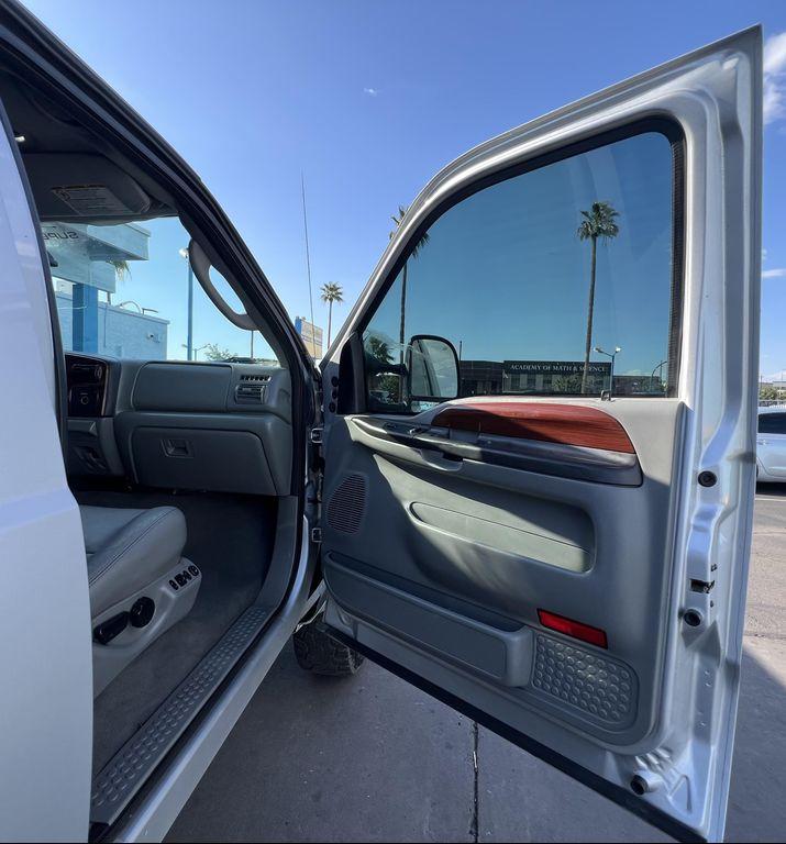 used 2005 Ford F-250 car, priced at $15,995