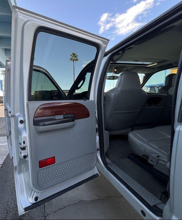 used 2005 Ford F-250 car, priced at $15,995