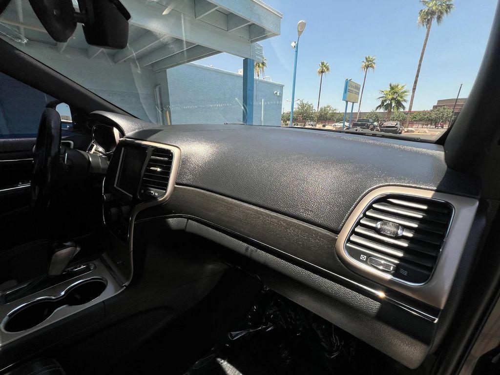 used 2017 Jeep Grand Cherokee car, priced at $15,995