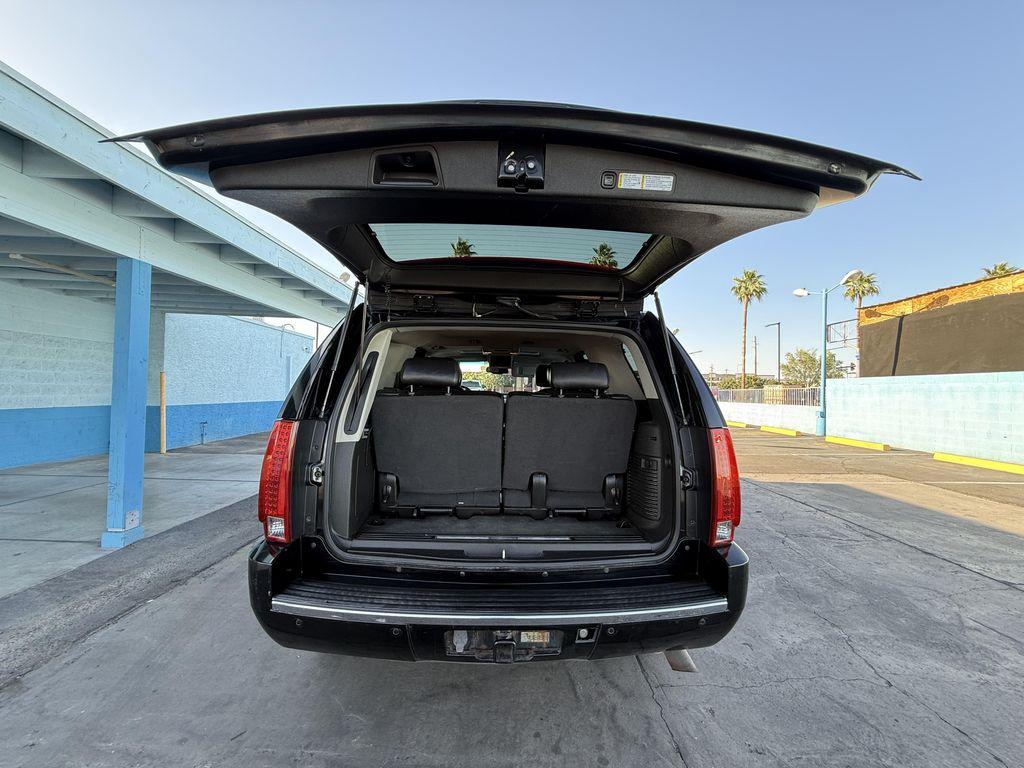 used 2008 Cadillac Escalade car, priced at $8,695