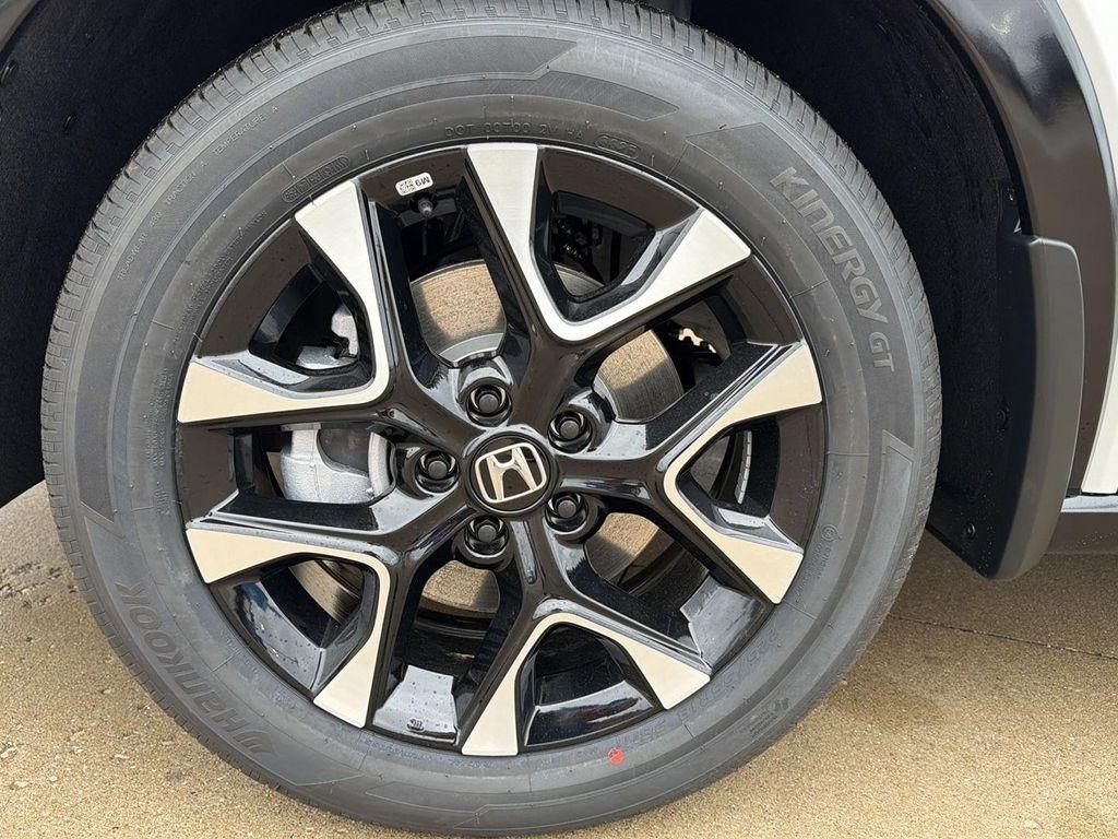 new 2026 Honda HR-V car, priced at $32,385