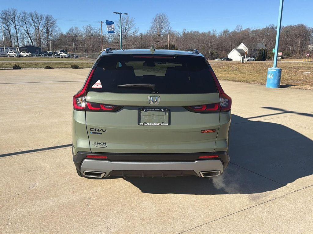 new 2026 Honda CR-V Hybrid car, priced at $39,375