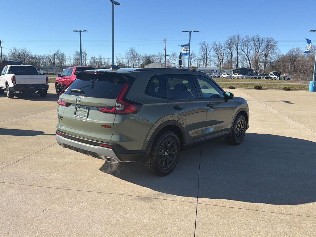 new 2026 Honda CR-V Hybrid car, priced at $39,375