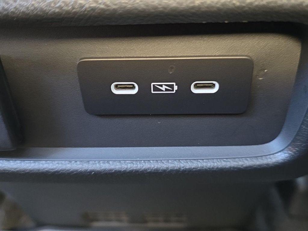 used 2025 Honda Pilot car, priced at $42,750