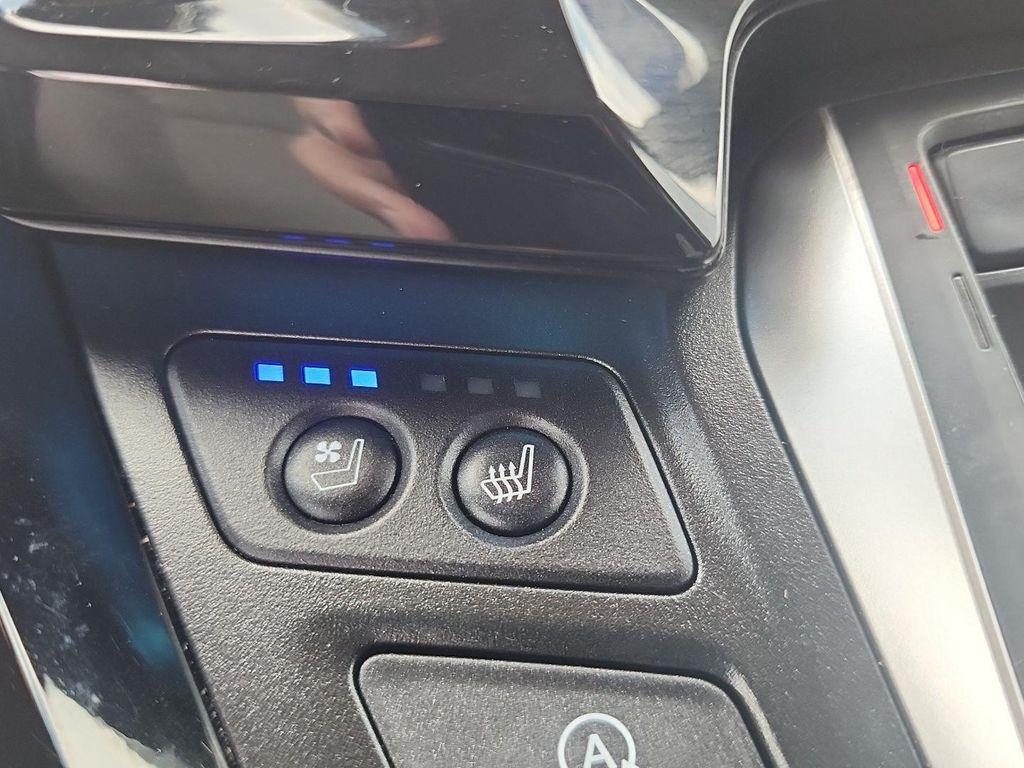 used 2023 Honda Odyssey car, priced at $37,540