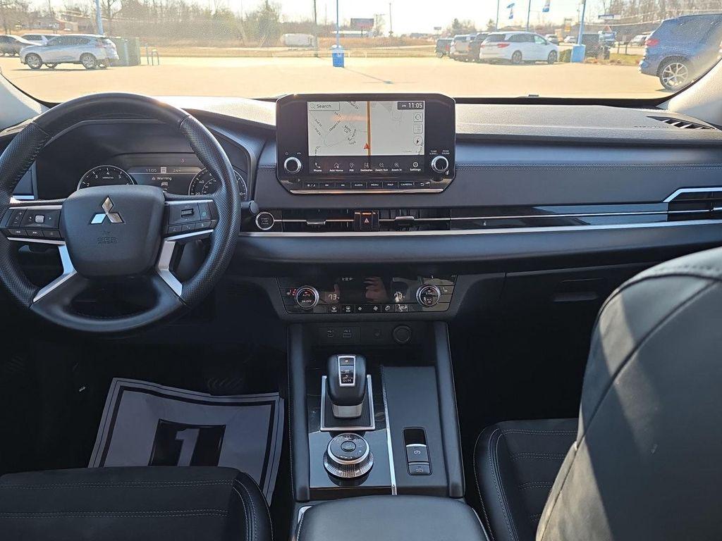 used 2024 Mitsubishi Outlander car, priced at $21,700