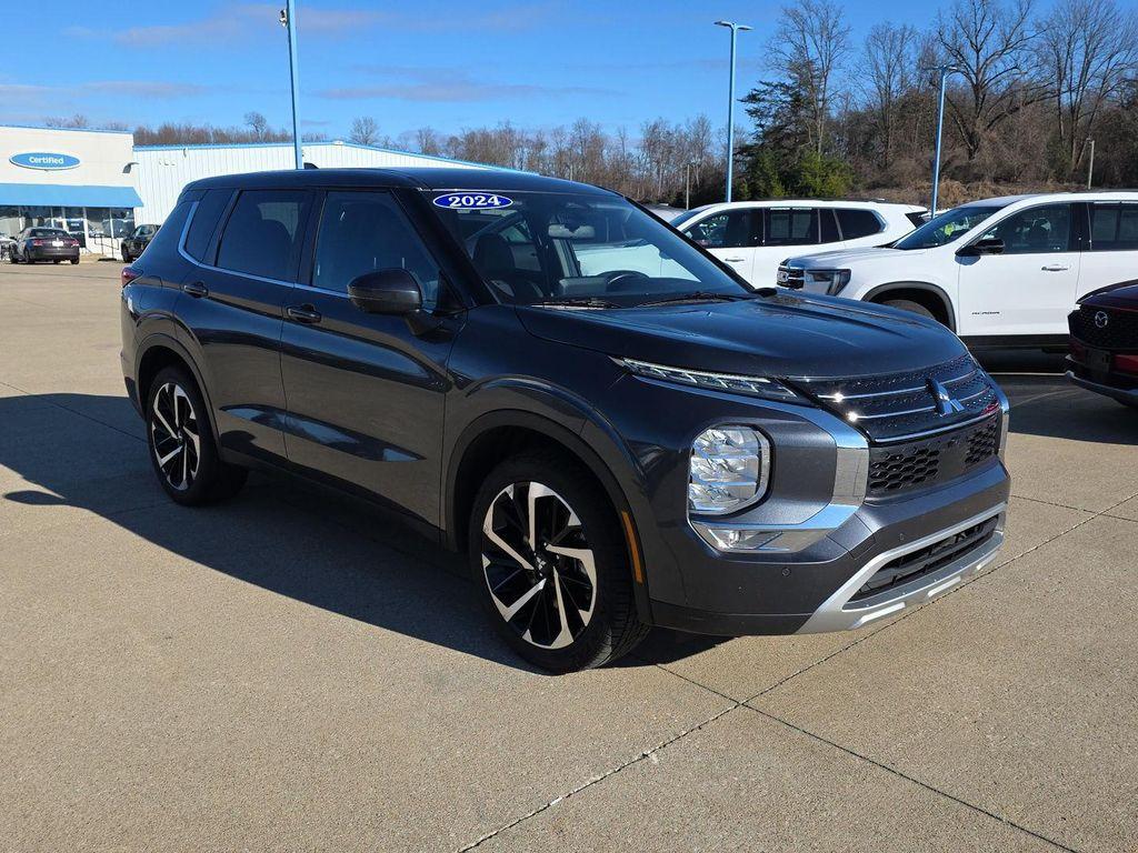 used 2024 Mitsubishi Outlander car, priced at $21,700