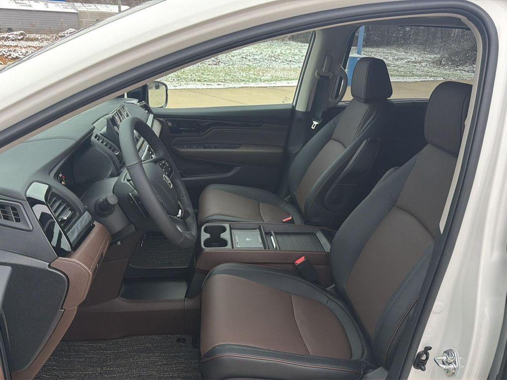 new 2026 Honda Odyssey car, priced at $51,545