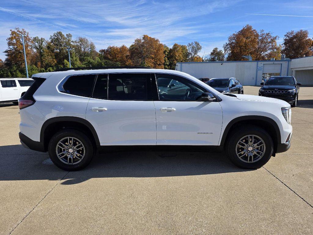used 2025 GMC Acadia car, priced at $32,900
