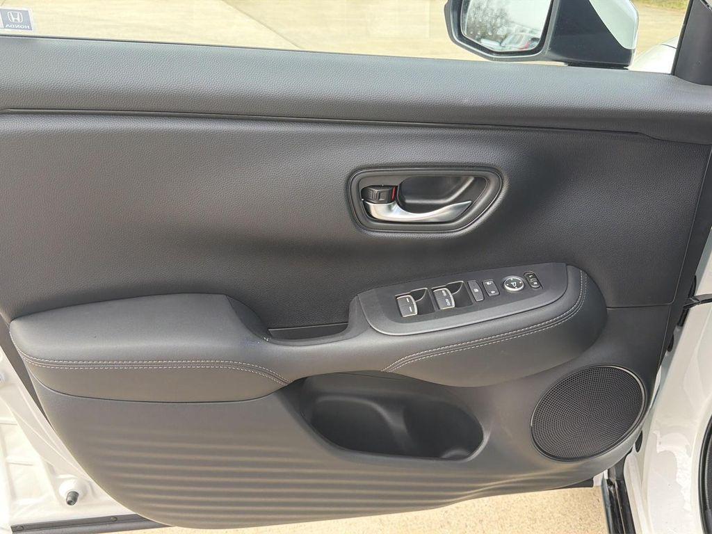 new 2026 Honda HR-V car, priced at $32,385