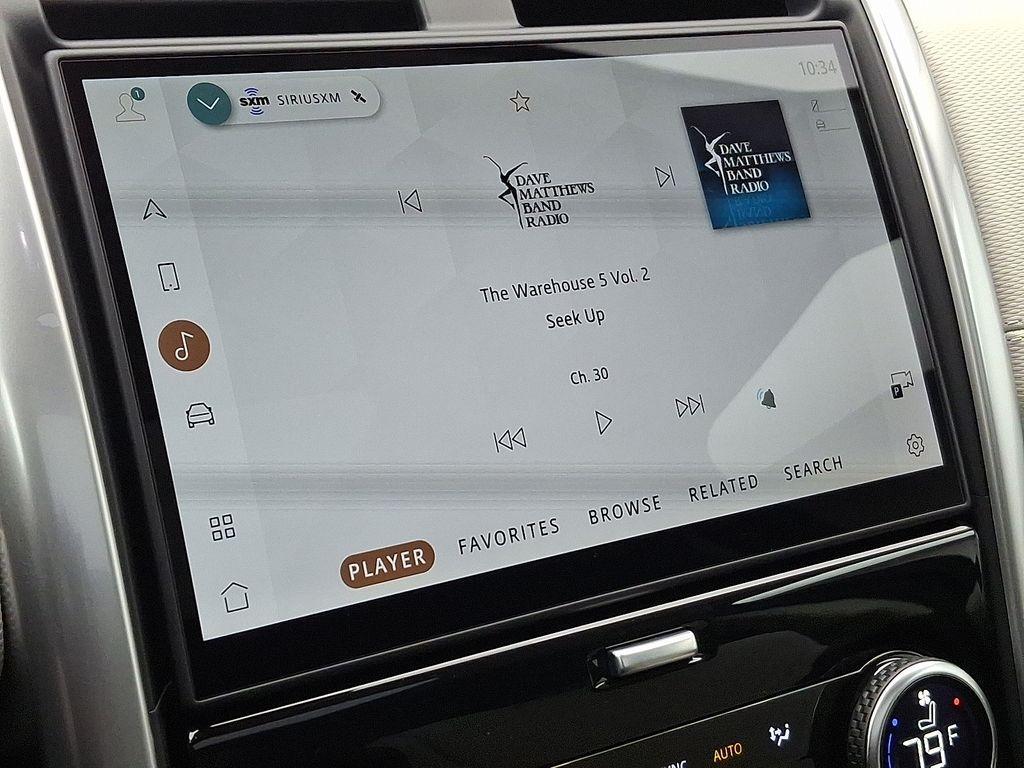 new 2026 Land Rover Discovery car, priced at $78,031