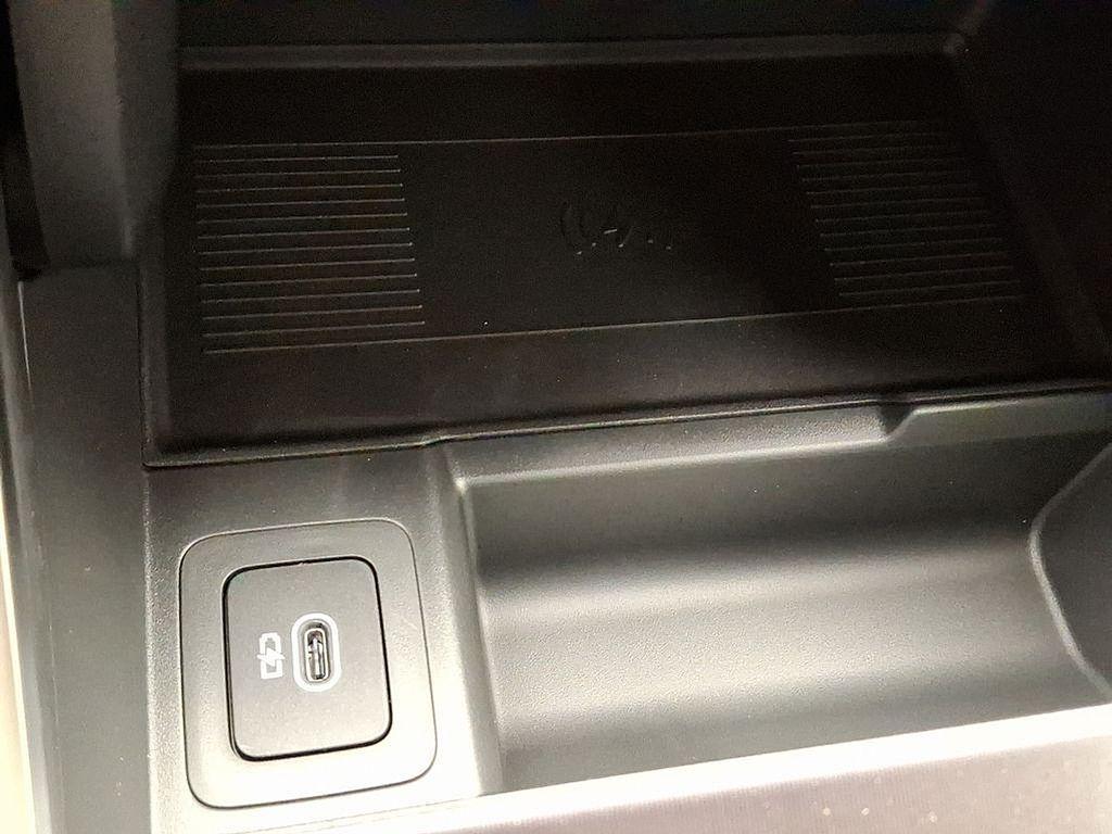 new 2026 Land Rover Range Rover Evoque car, priced at $62,175