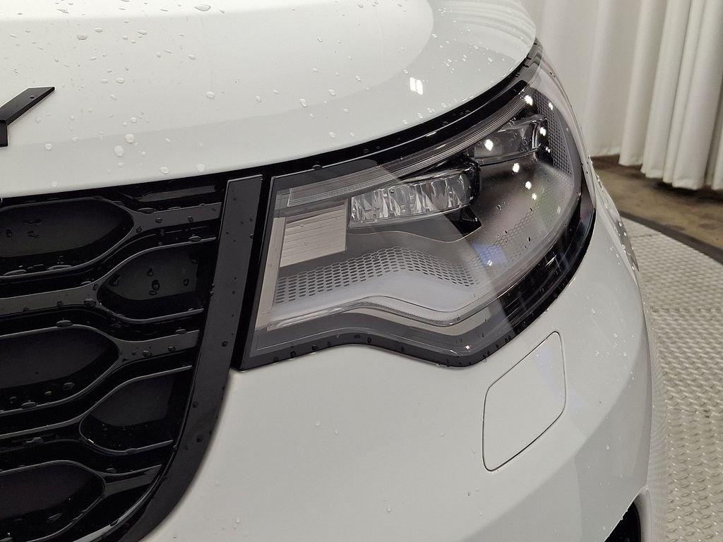 used 2025 Land Rover Discovery car, priced at $57,994