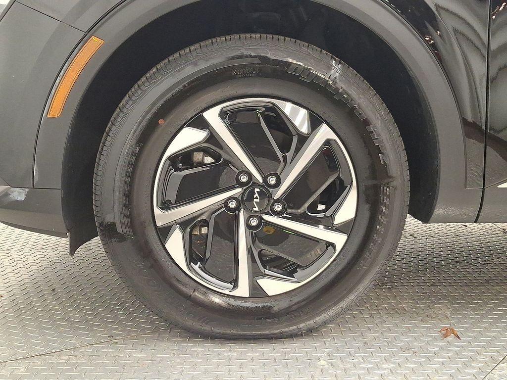 used 2023 Kia Sportage Hybrid car, priced at $23,392
