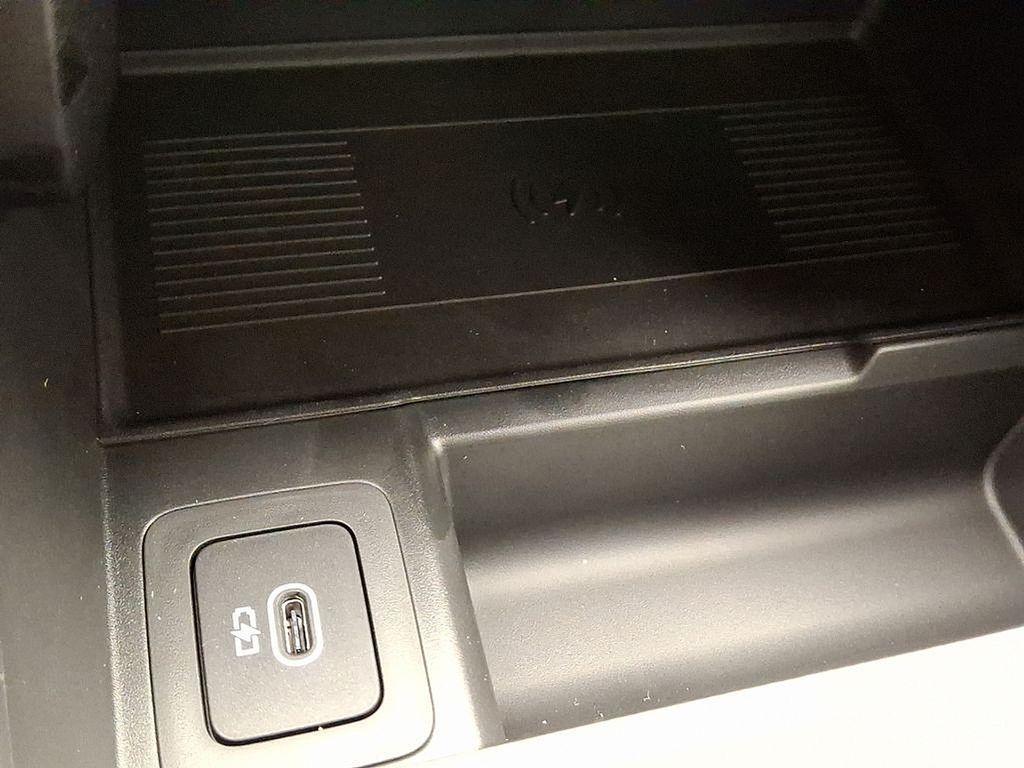 new 2026 Land Rover Range Rover Evoque car, priced at $54,395