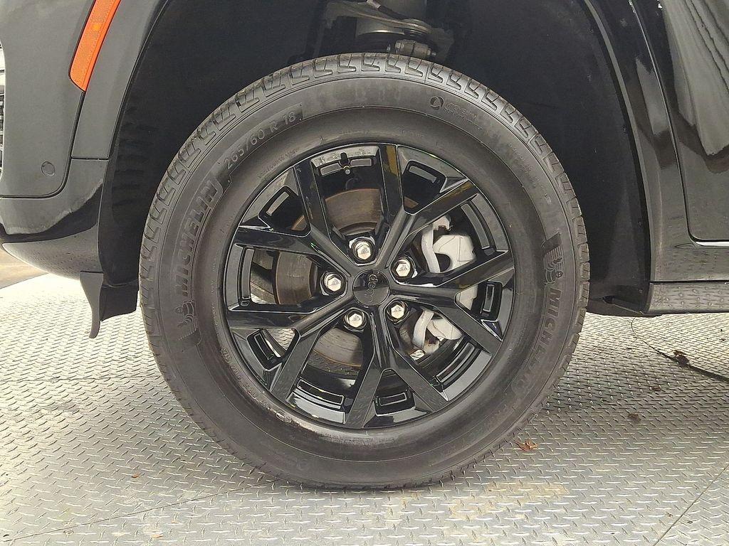 used 2023 Jeep Grand Cherokee car, priced at $43,526