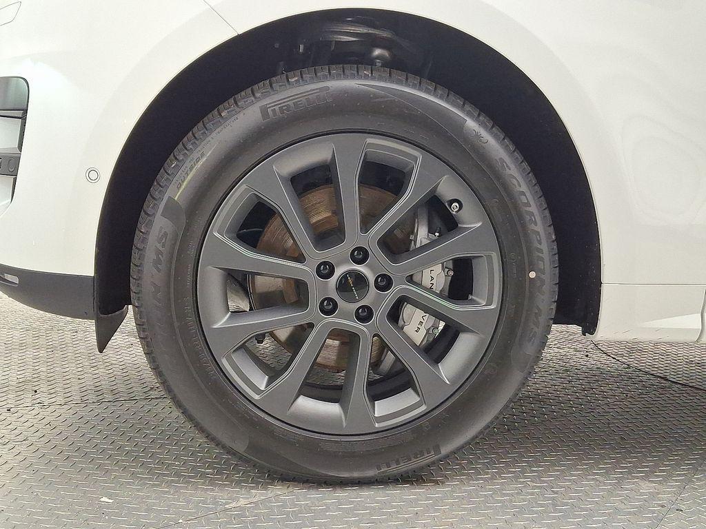 new 2026 Land Rover Range Rover Sport car, priced at $88,085