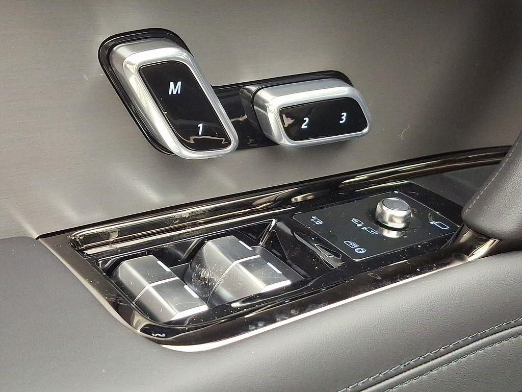 new 2026 Land Rover Range Rover Sport car, priced at $90,520