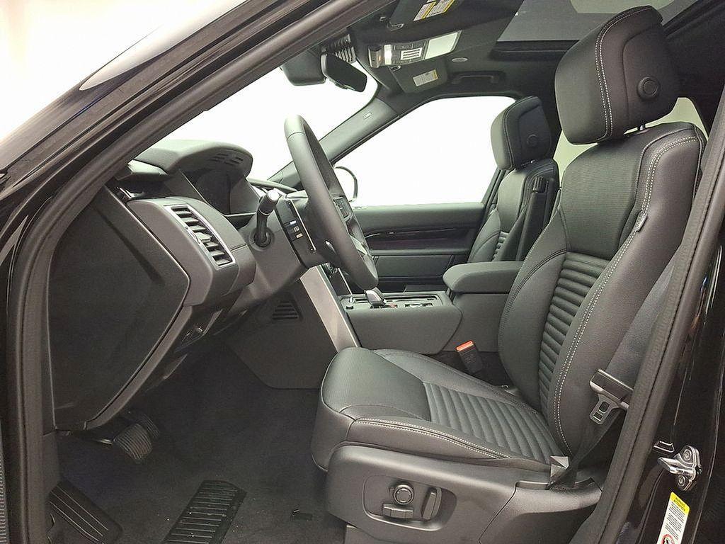 new 2025 Land Rover Discovery car, priced at $68,218