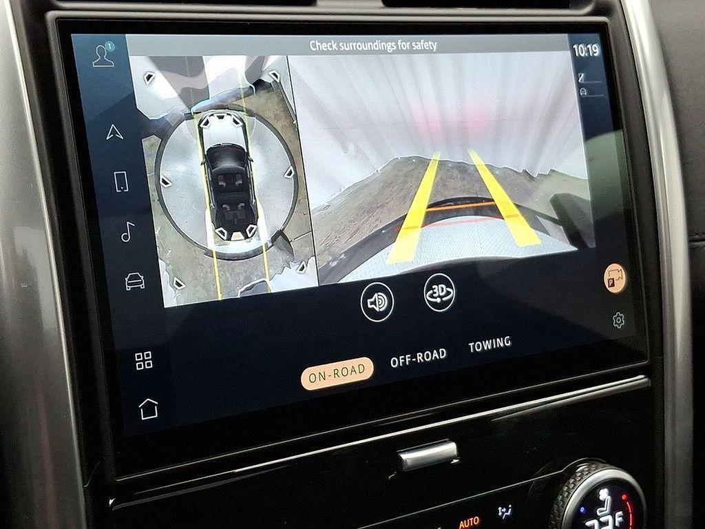 new 2025 Land Rover Discovery car, priced at $68,218