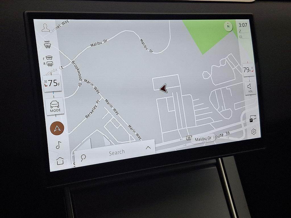 used 2025 Land Rover Range Rover Evoque car, priced at $46,199