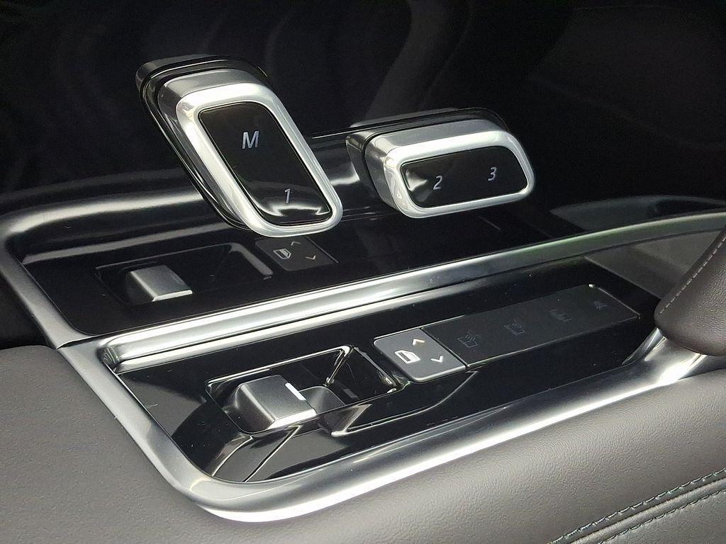 new 2026 Land Rover Range Rover car, priced at $170,500