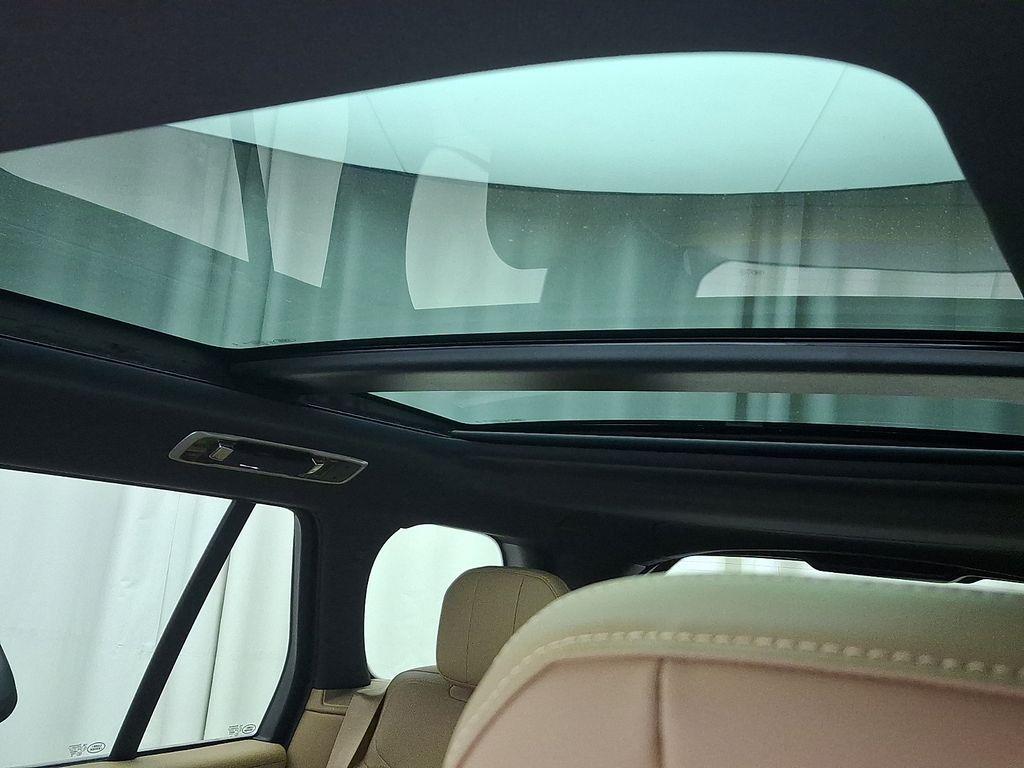 new 2026 Land Rover Range Rover car, priced at $132,465