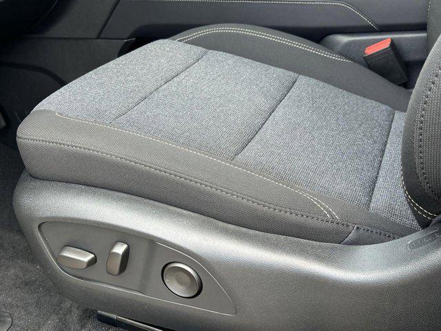 new 2025 GMC Acadia car, priced at $37,728