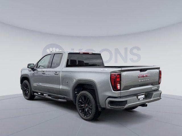 new 2026 GMC Sierra 1500 car, priced at $43,995