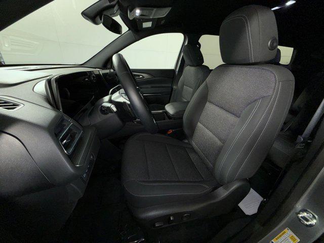 new 2026 Chevrolet Traverse car, priced at $38,430
