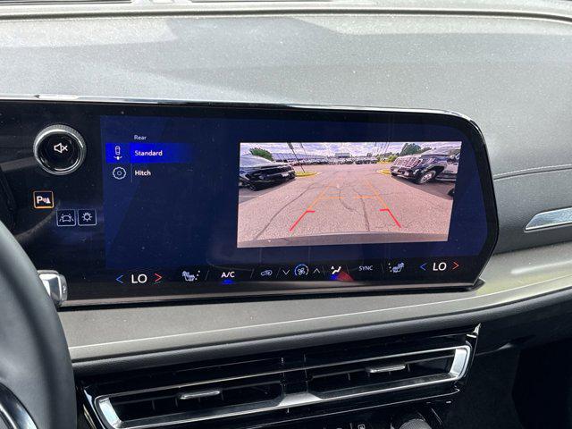 new 2026 Chevrolet Traverse car, priced at $38,430