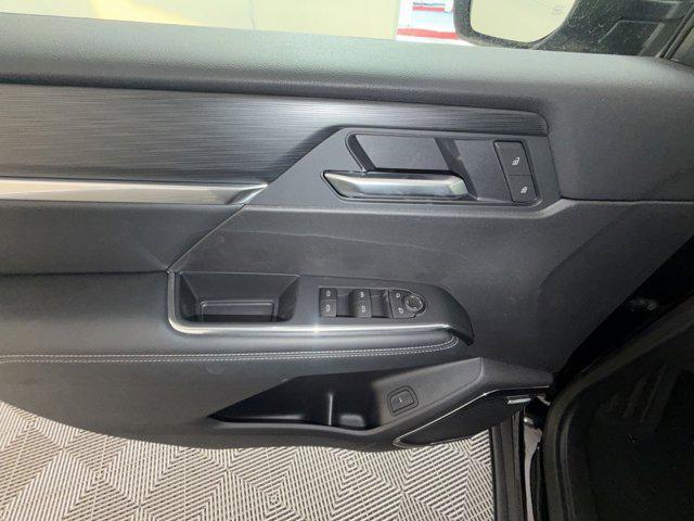 new 2026 GMC Acadia car, priced at $47,602