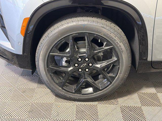 new 2026 Chevrolet Traverse car, priced at $59,003