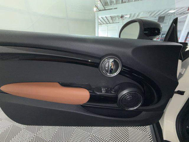 used 2020 MINI Hardtop car, priced at $21,495