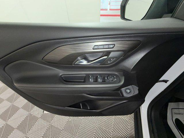 used 2024 GMC Terrain car, priced at $25,000