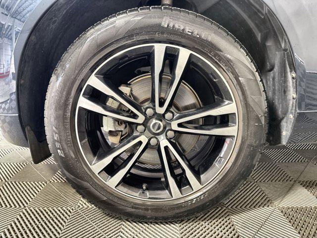 used 2021 Volvo XC60 car, priced at $25,500
